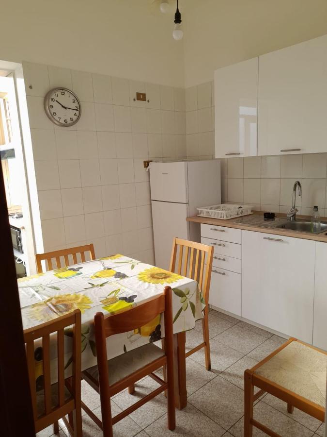 A Casa Di Alex Appartement Catánia Buitenkant foto