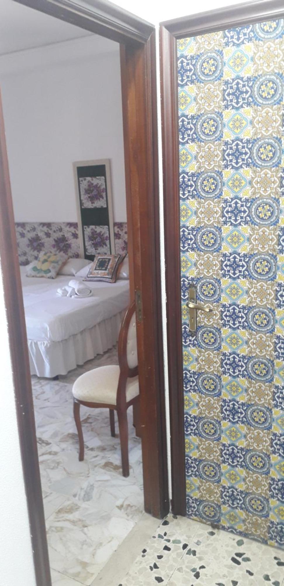 A Casa Di Alex Appartement Catánia Buitenkant foto